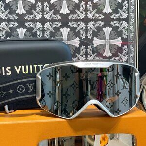 Louis Vuitton Ski Goggles with Monogram